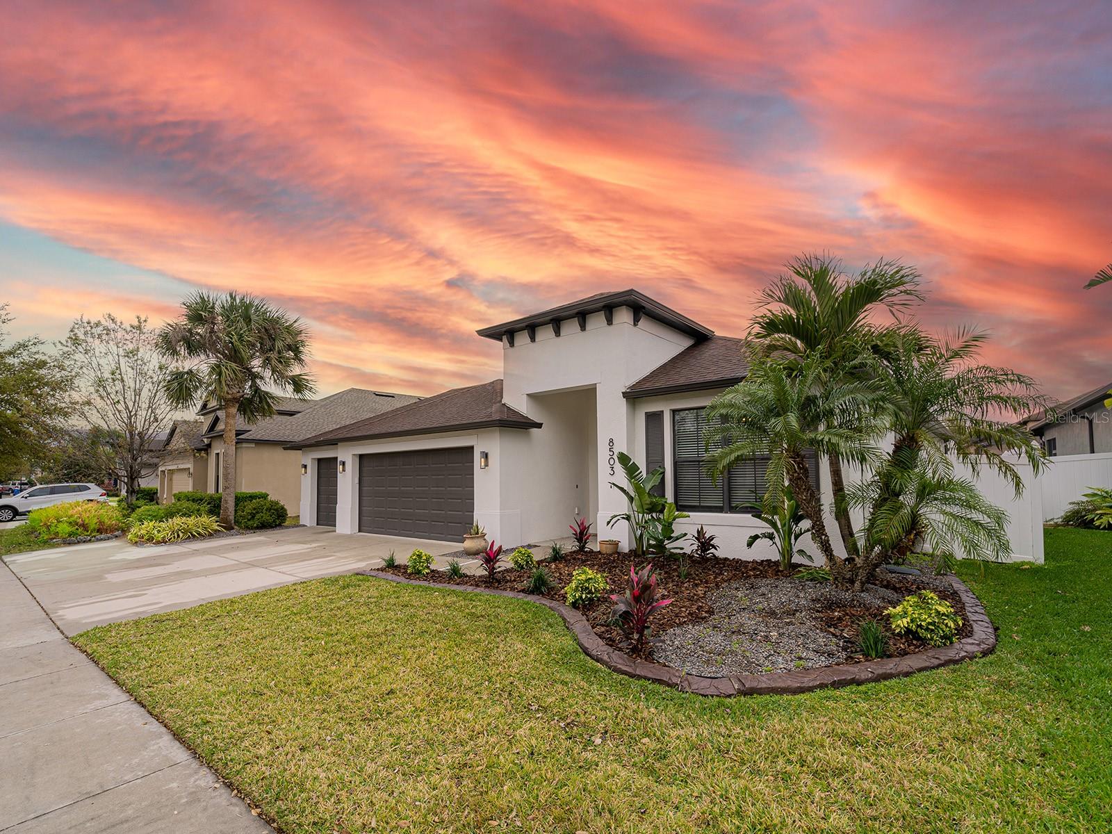 Image 4 of 38 For 8503 White Poplar Drive