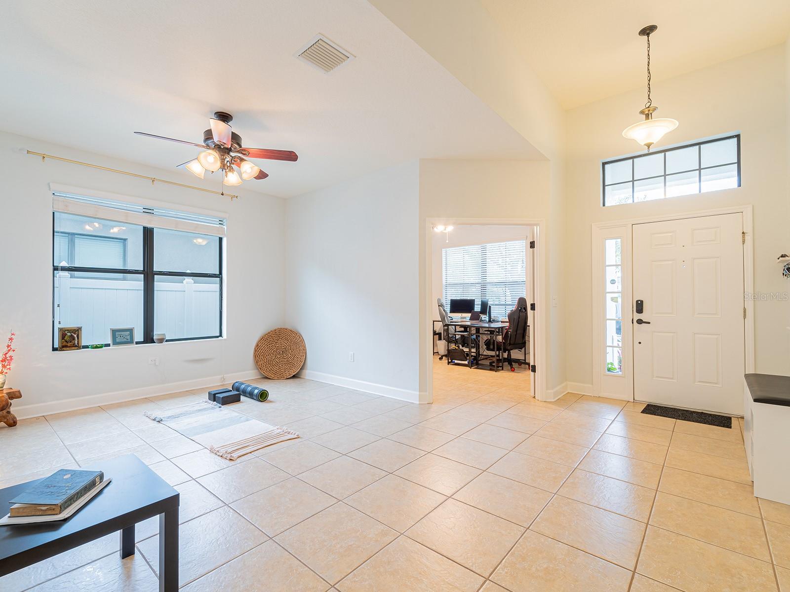 Image 5 of 38 For 8503 White Poplar Drive