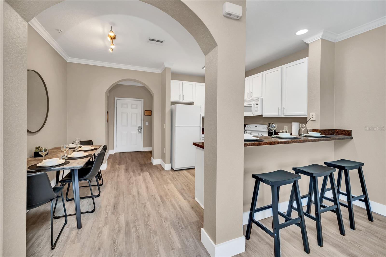 Image 3 of 28 For 14200 Avalon Road 325