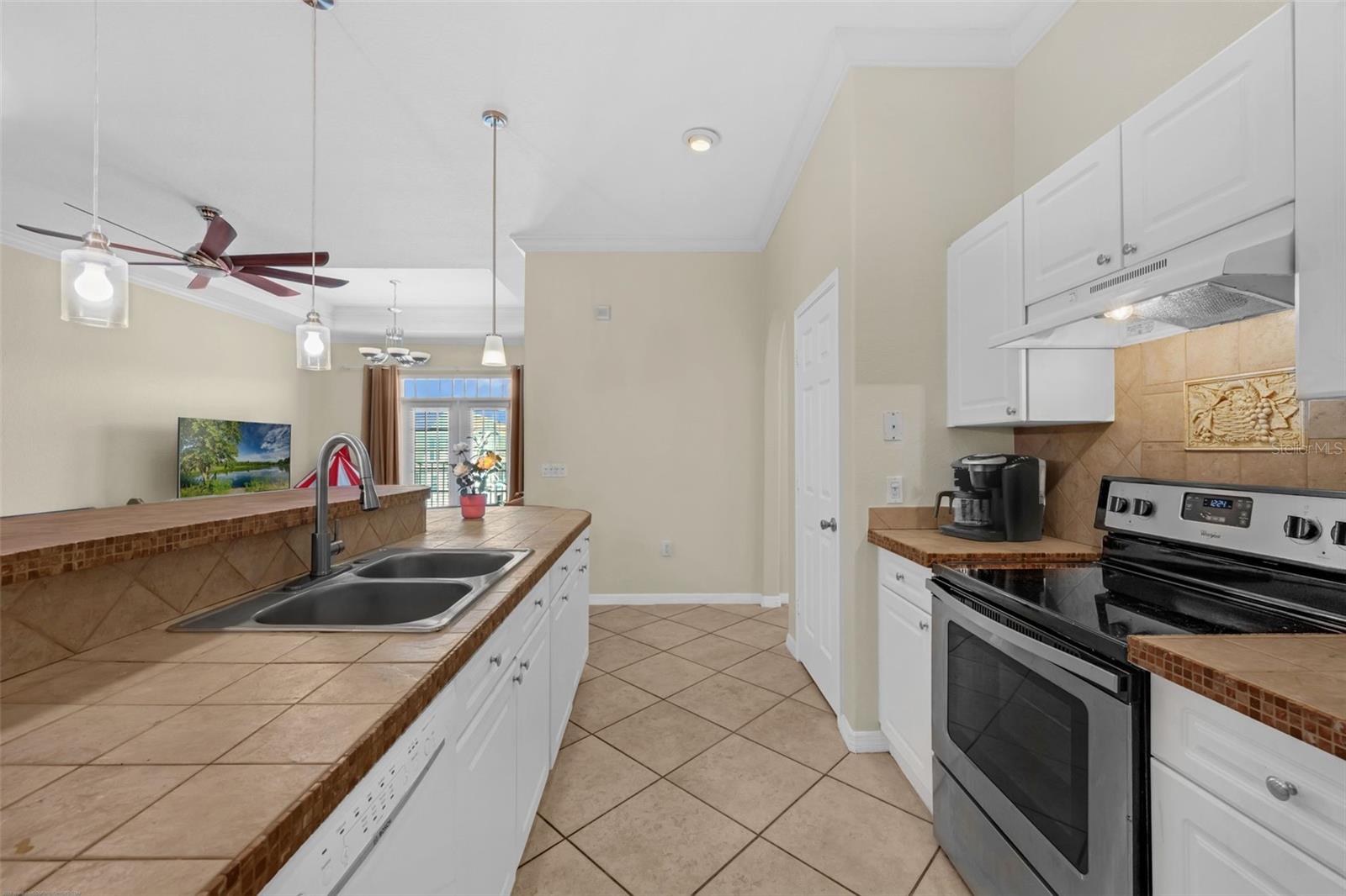 Image 10 of 34 For 280 Celebration Boulevard 304