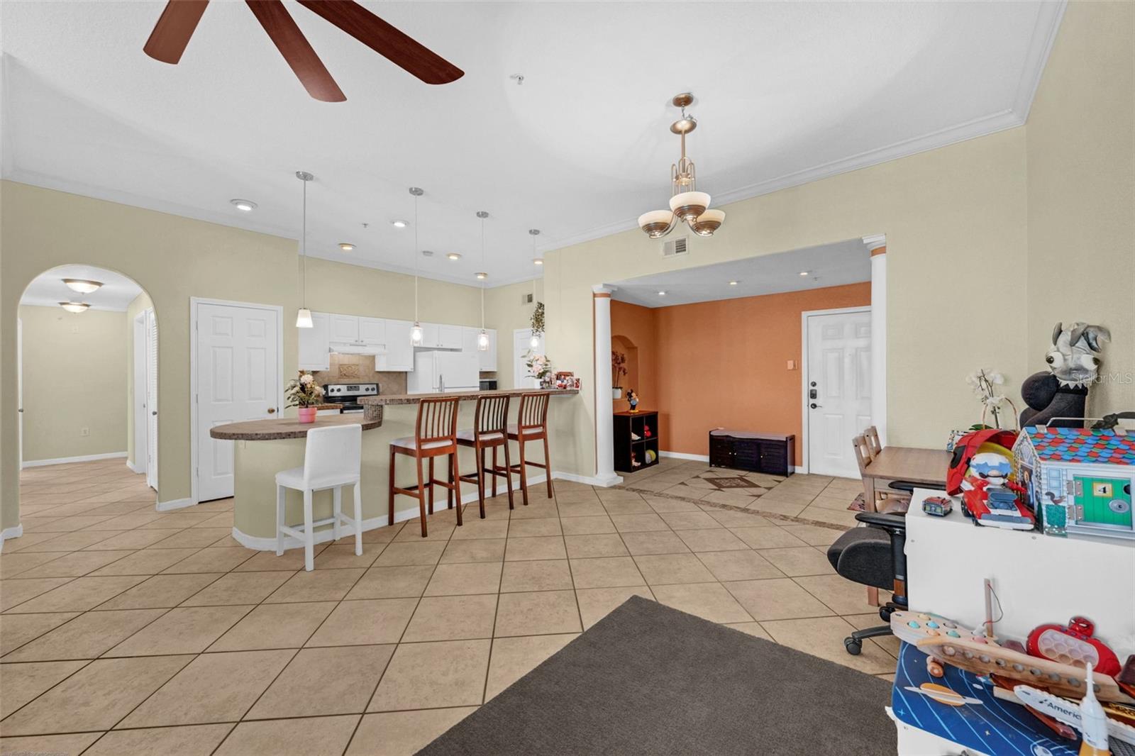 Image 4 of 34 For 280 Celebration Boulevard 304