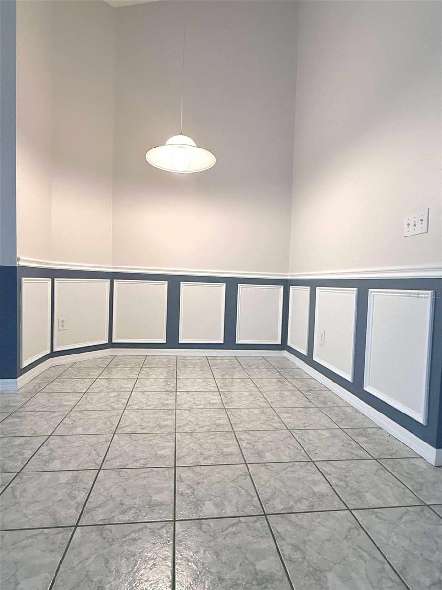 Image 22 of 38 For 1326 Hampshire Place Circle