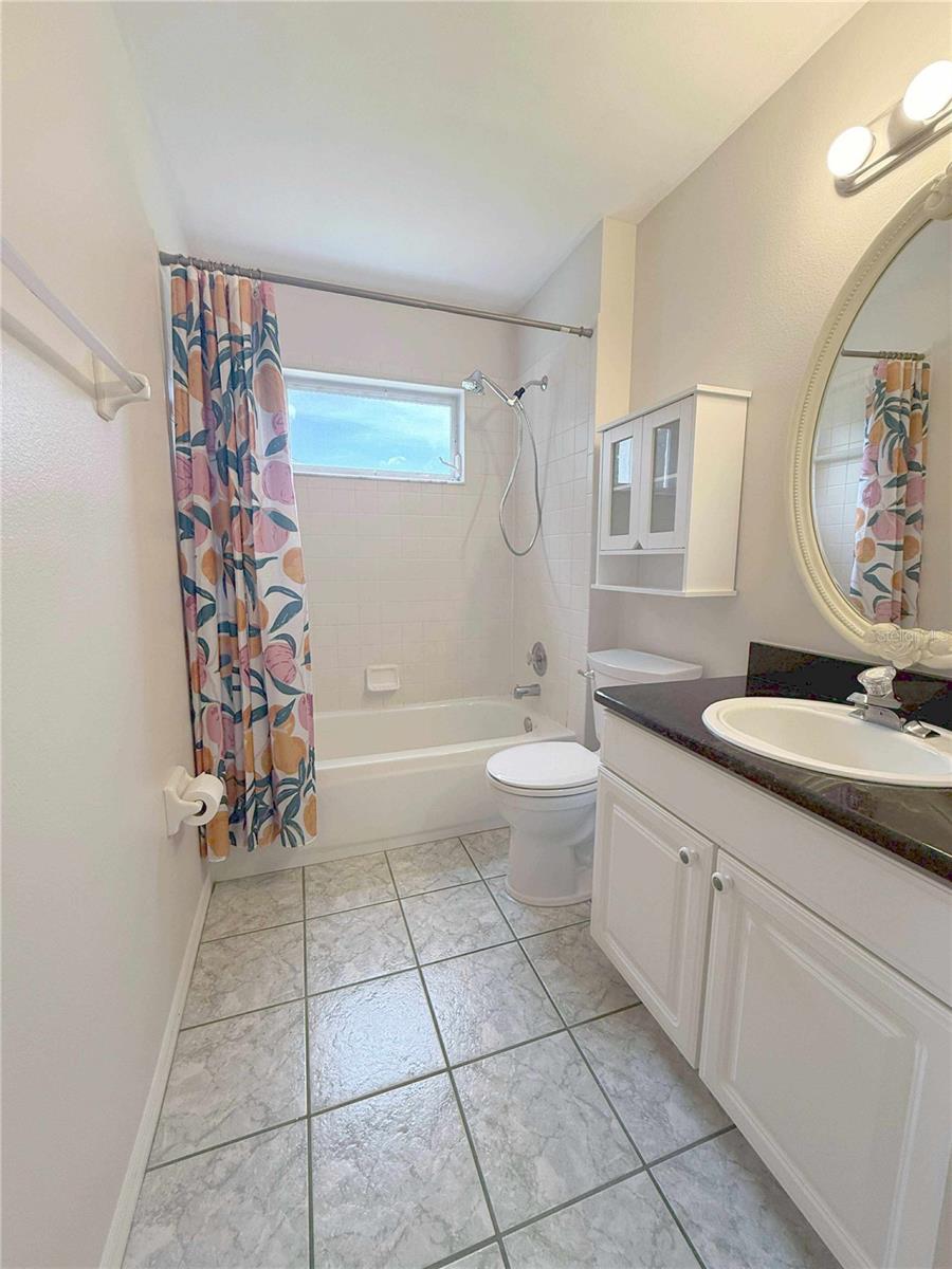 Image 28 of 38 For 1326 Hampshire Place Circle