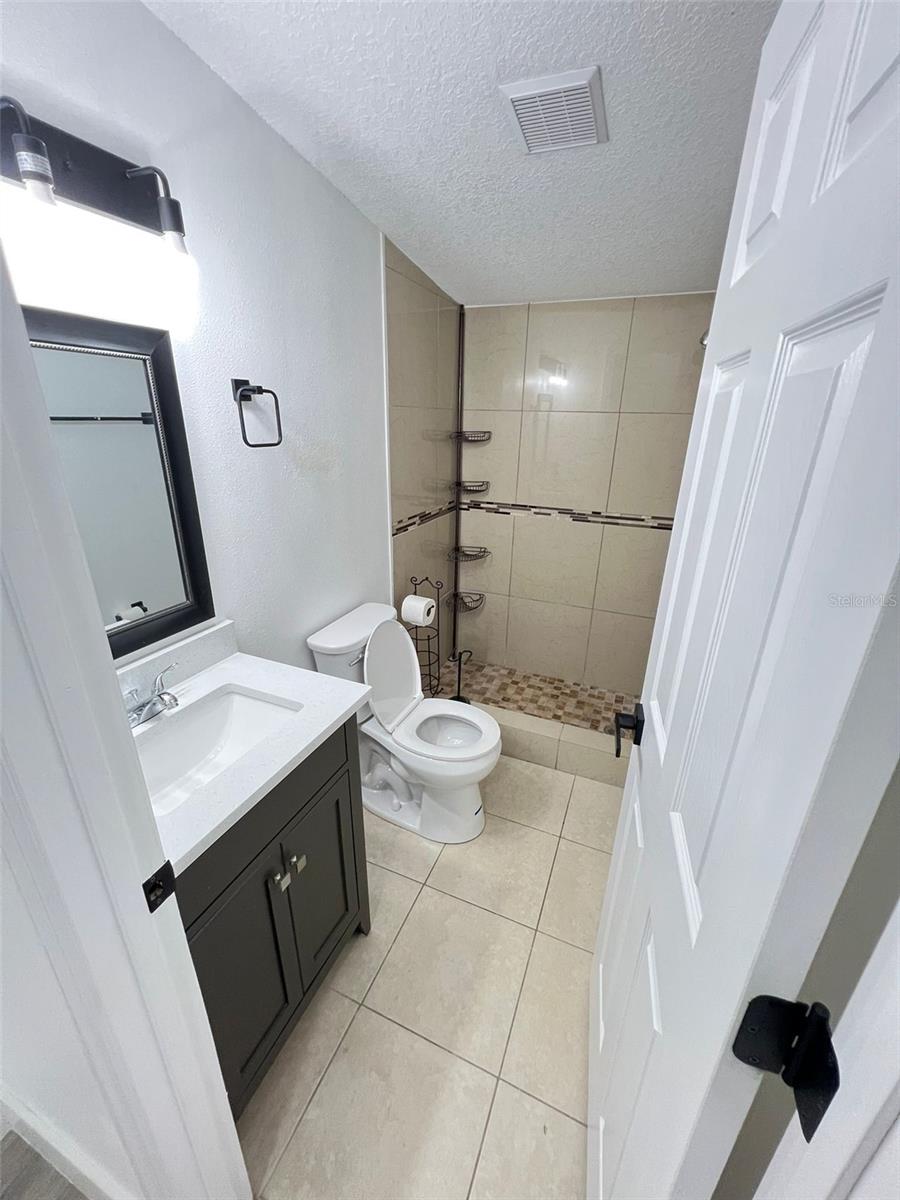 Image 11 of 13 For 9626 3rd Avenue
