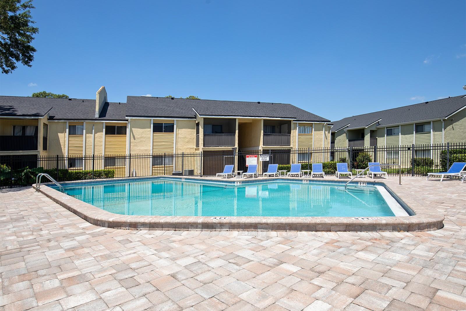Image 13 of 17 For 954 Lake Destiny Road H