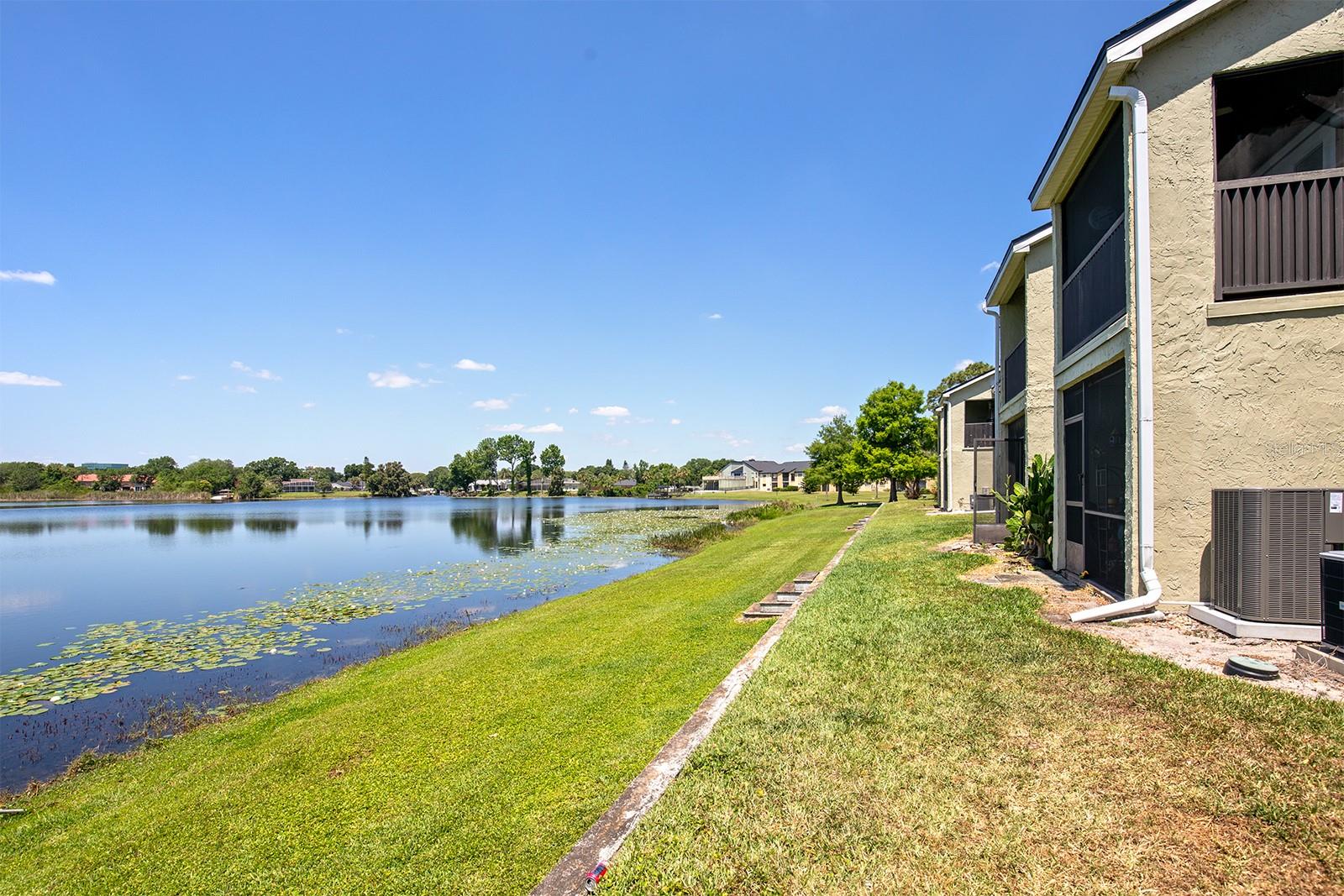 Image 15 of 17 For 954 Lake Destiny Road H