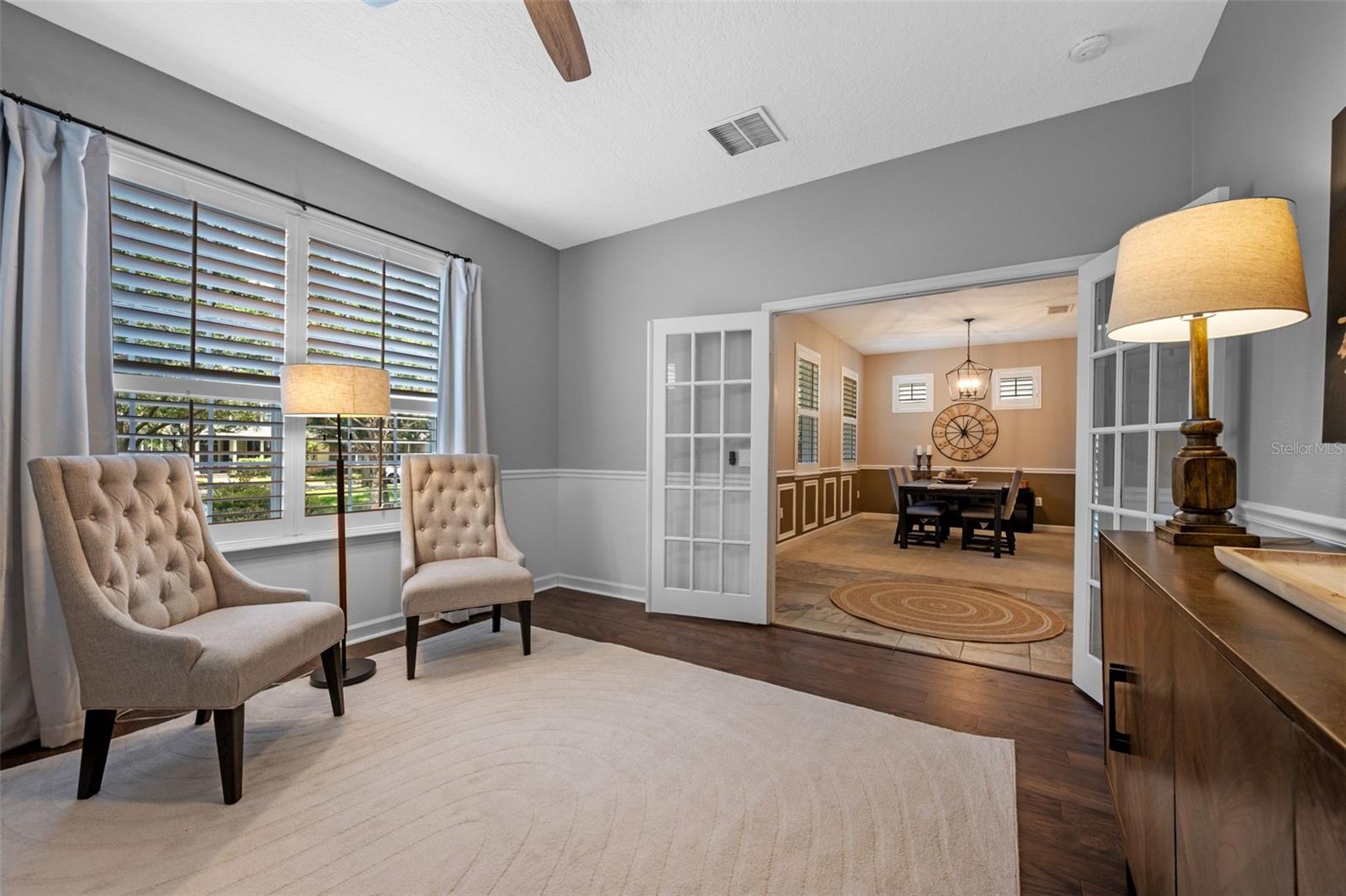Image 3 of 42 For 3406 Carriage Lake Drive