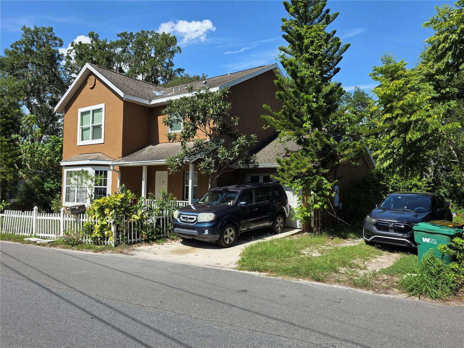 Image 3 of 16 For 1777 Orange Street