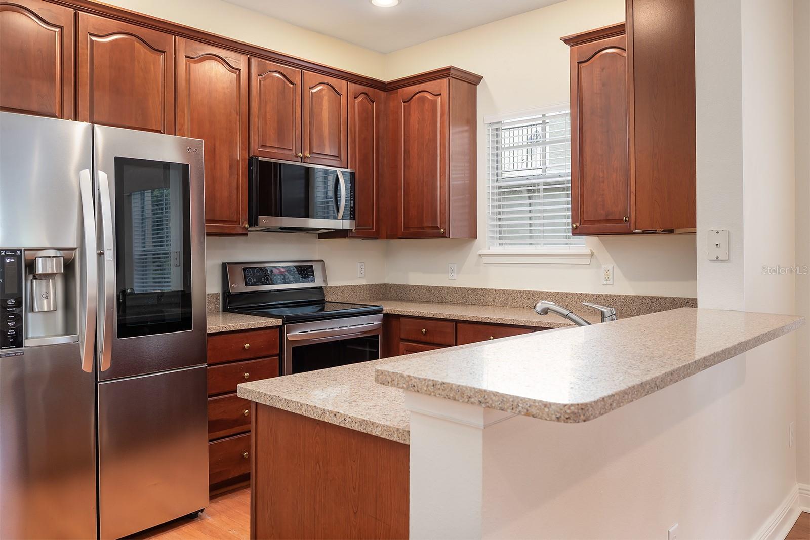 Image 12 of 44 For 820 Ellwood Avenue A
