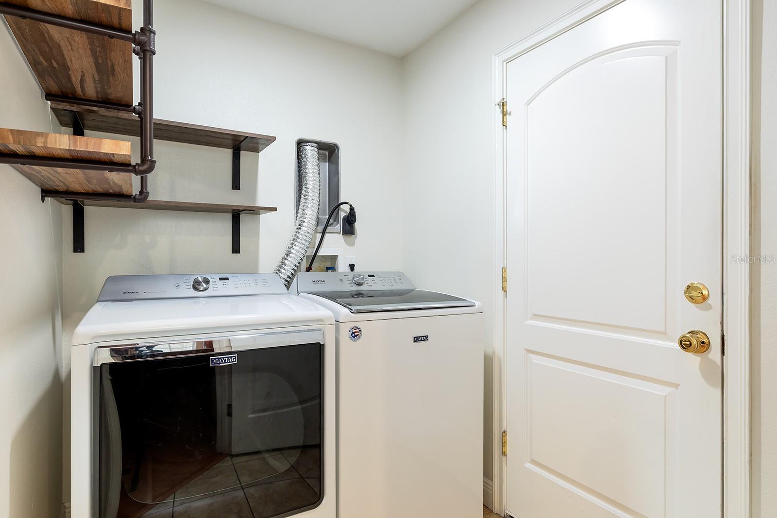 Image 33 of 44 For 820 Ellwood Avenue A