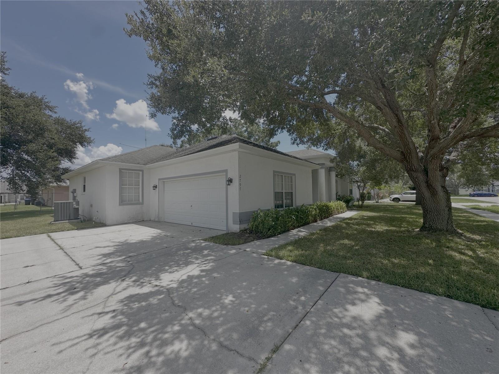 Image 3 of 11 For 2797 Babbitt Avenue