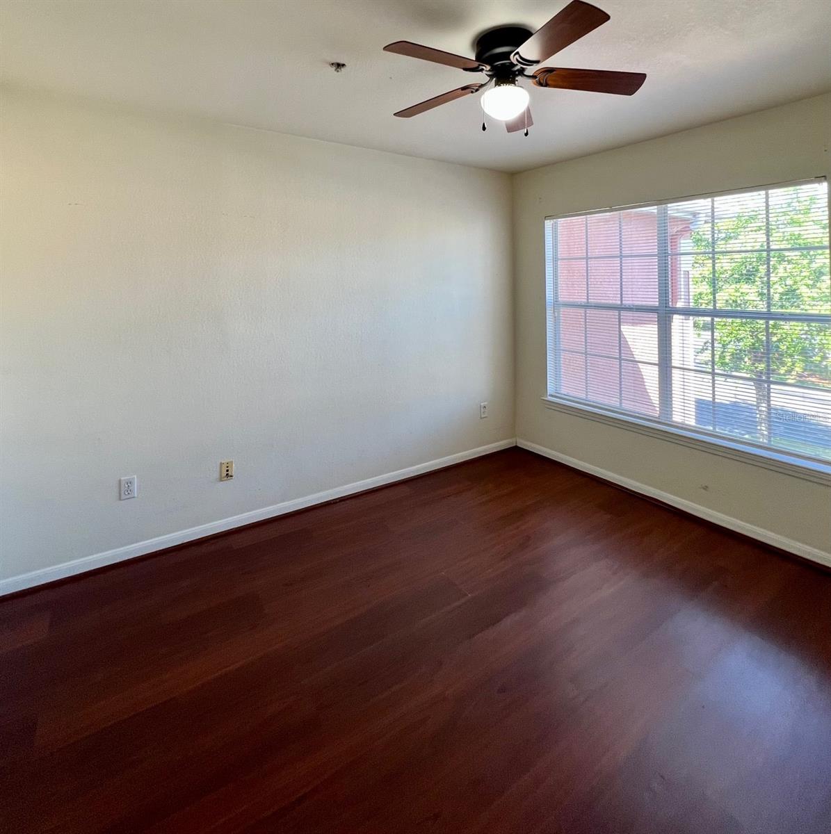 Image 13 of 17 For 8981 Lee Vista Boulevard 2202