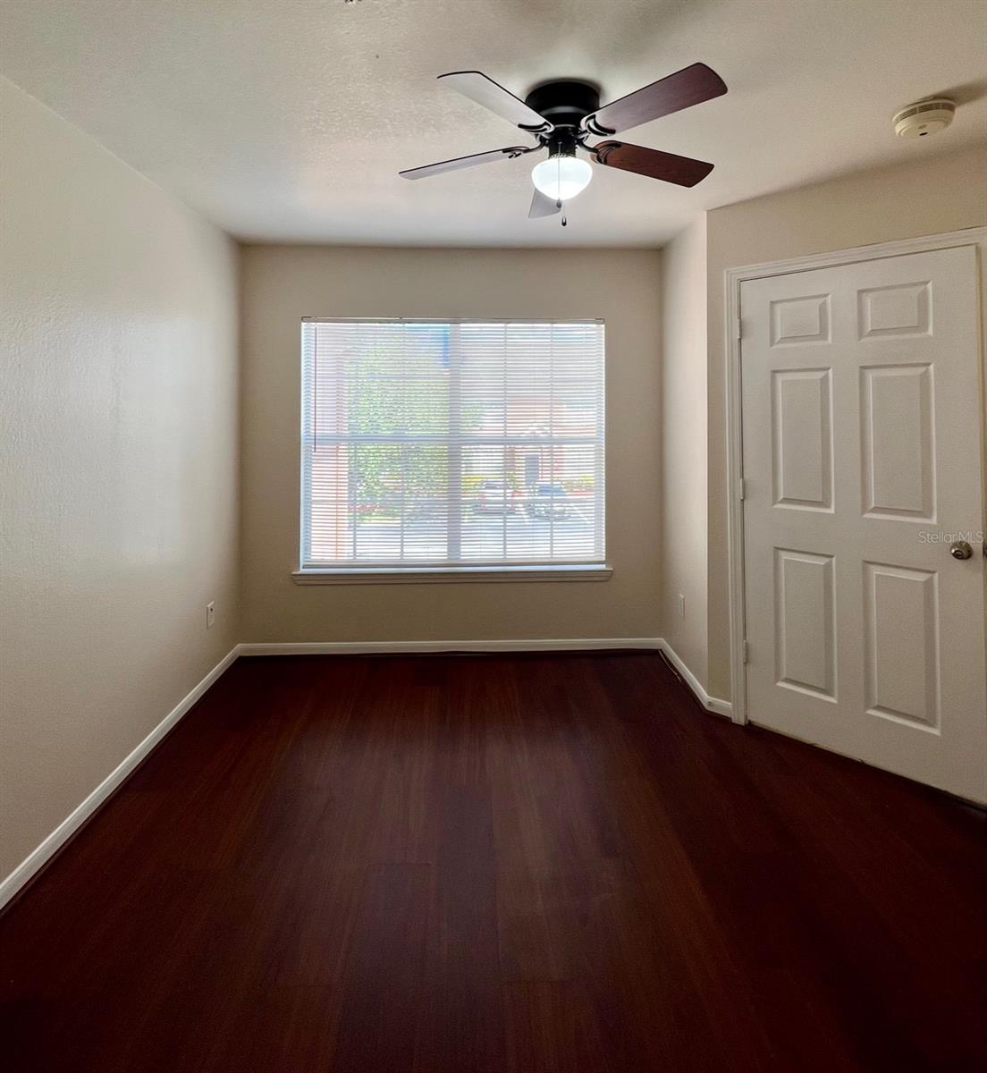 Image 15 of 17 For 8981 Lee Vista Boulevard 2202