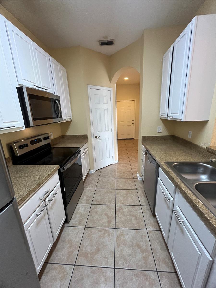 Image 6 of 17 For 588 Brantley Terrace Way 309