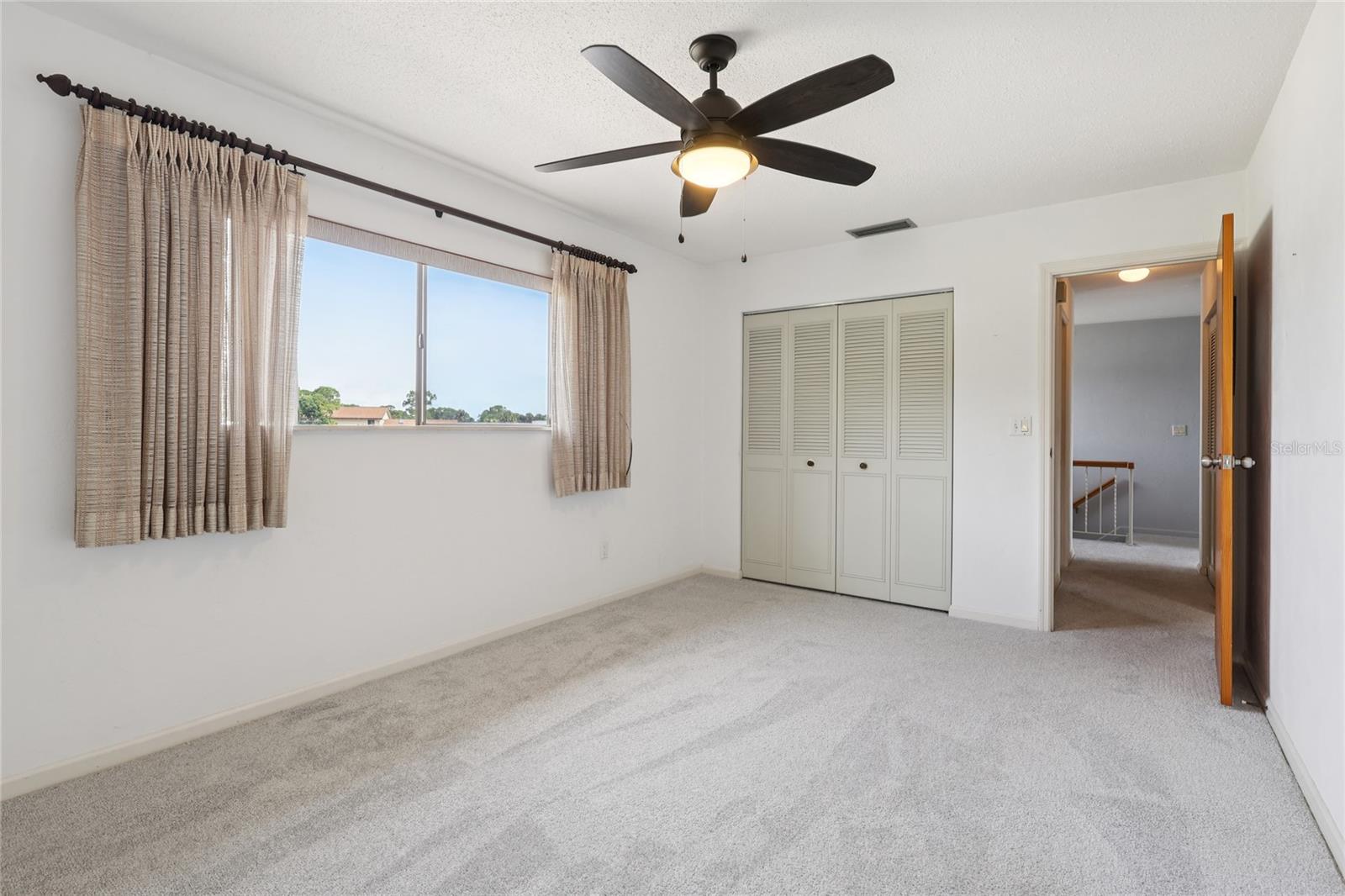 Image 36 of 62 For 102 Golf Club Drive