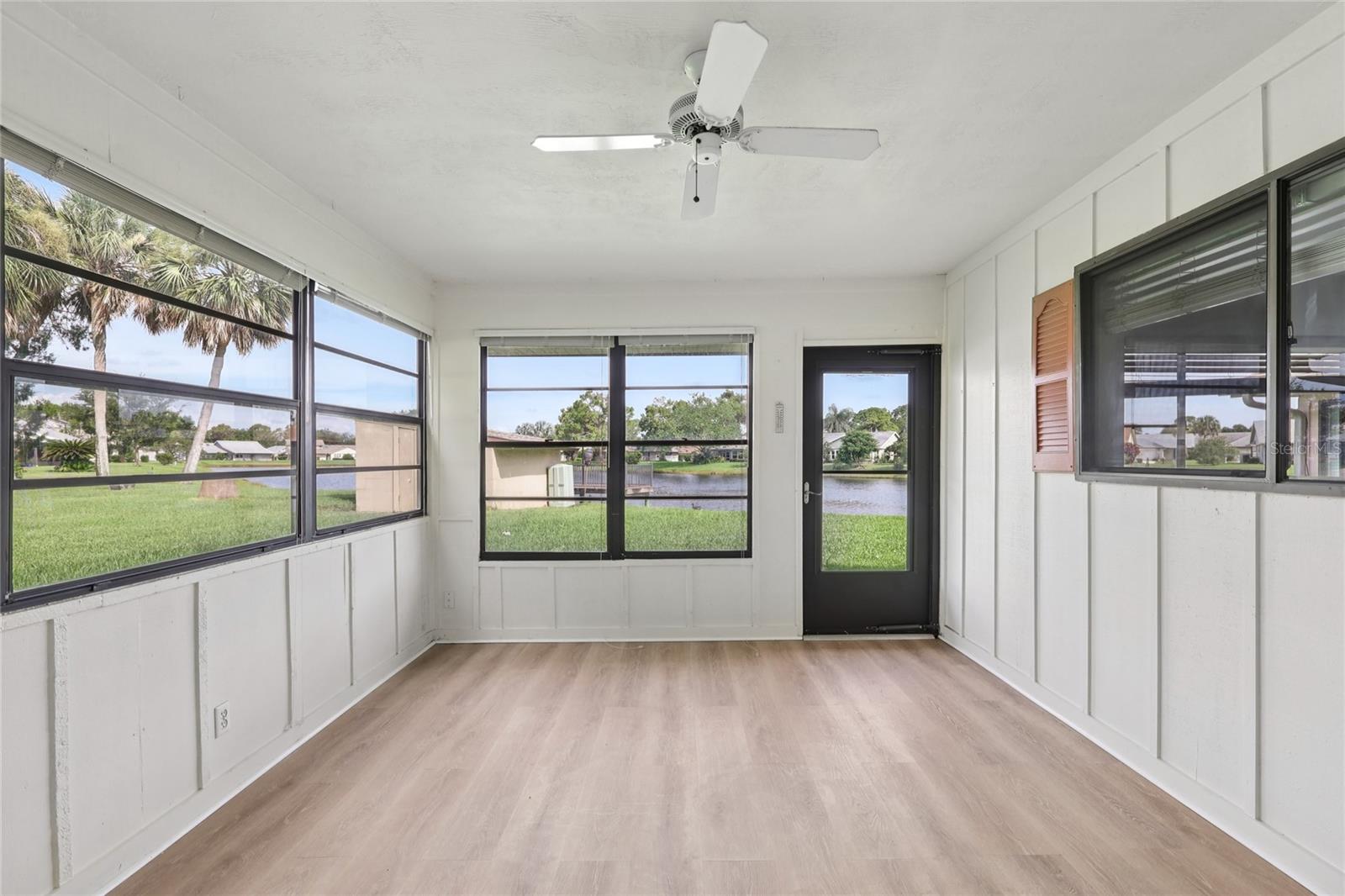 Image 39 of 62 For 102 Golf Club Drive