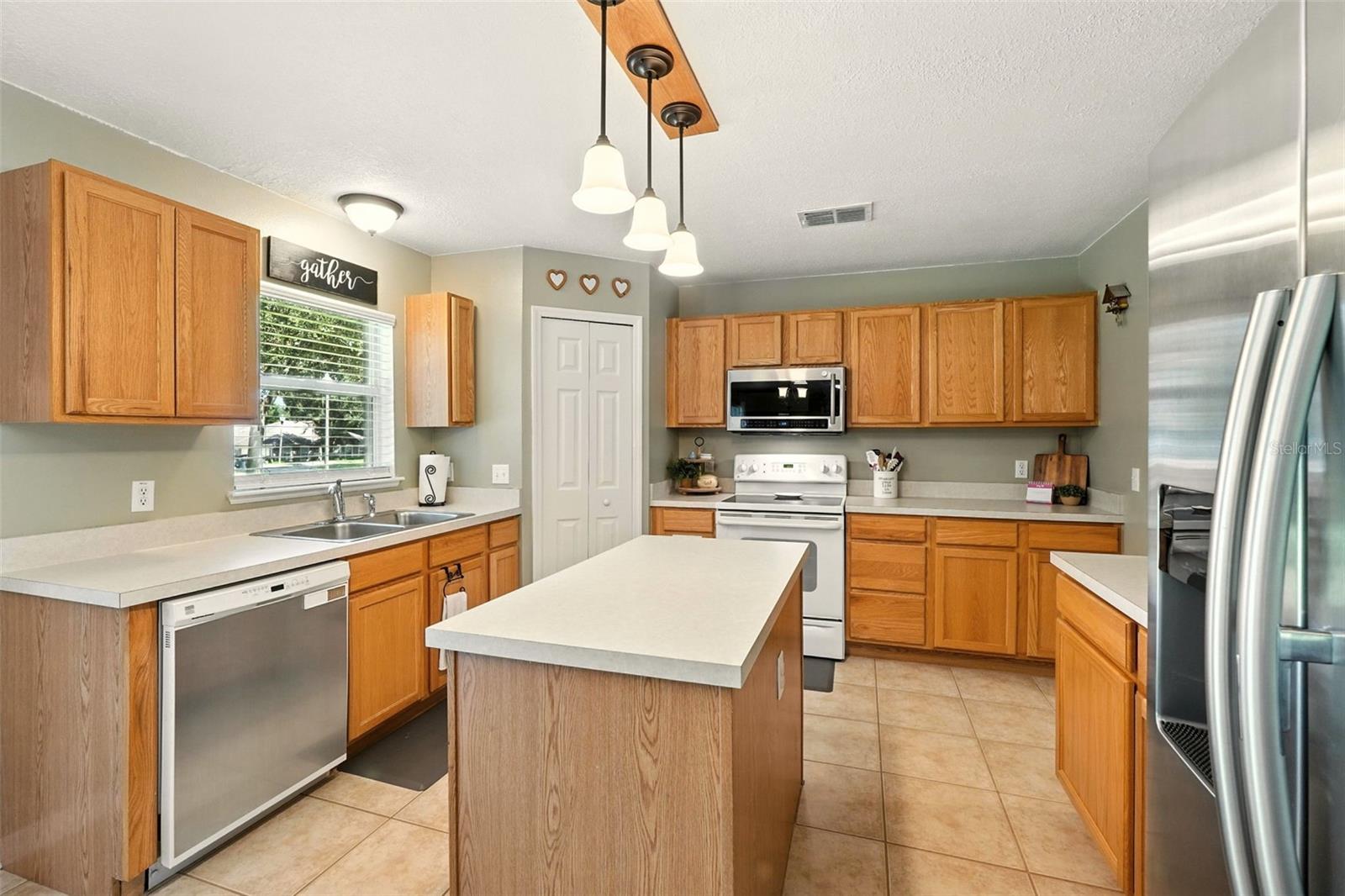 Image 20 of 42 For 2811 Bickley Drive