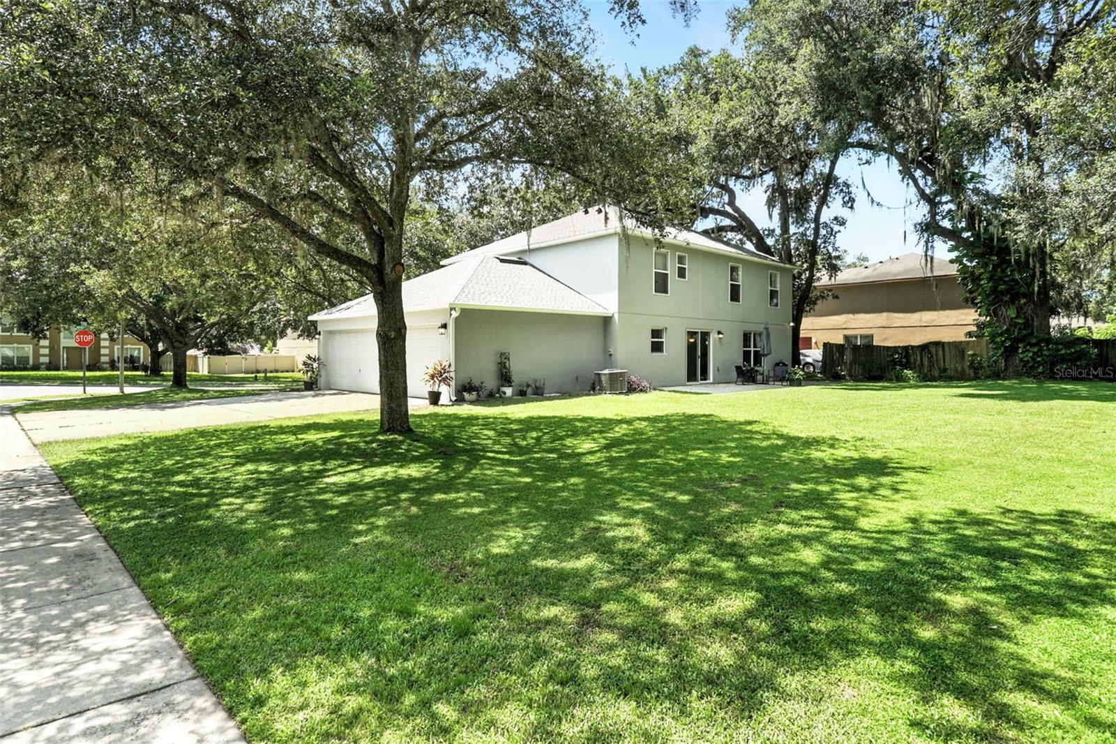 Image 37 of 42 For 2811 Bickley Drive