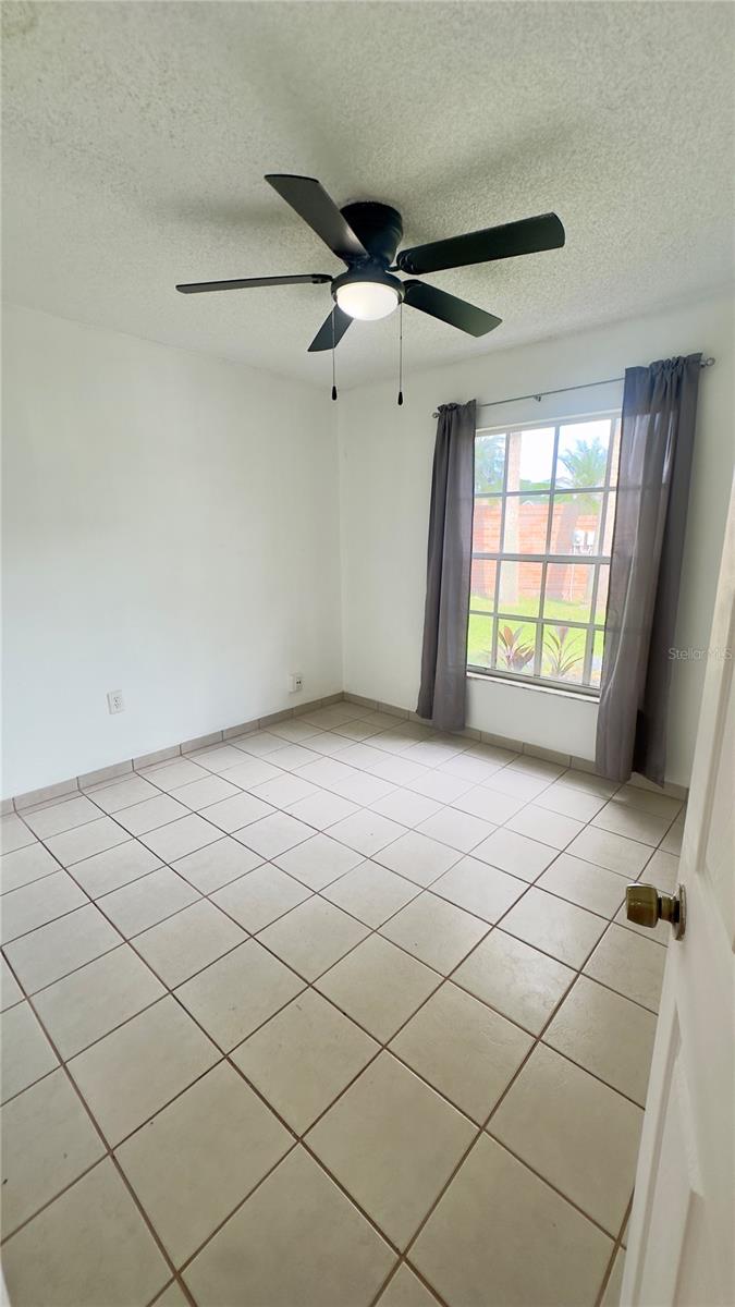 Image 11 of 16 For 11700 Cranbourne Drive