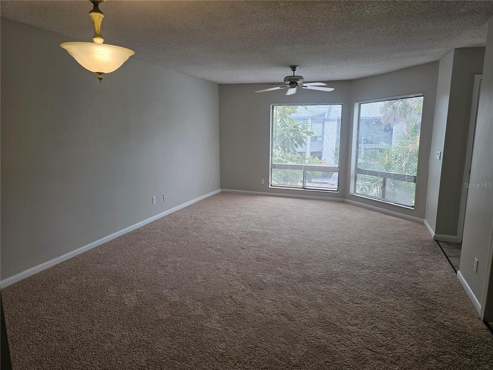 Image 8 of 17 For 4371 Aqua Vista Drive G