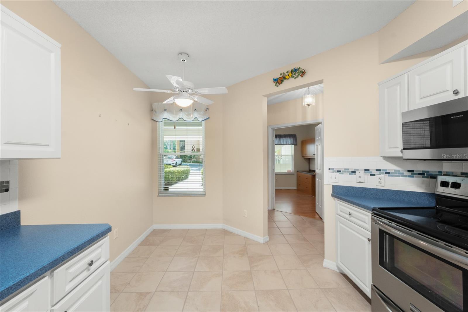 Image 7 of 31 For 640 Cranes Way 164