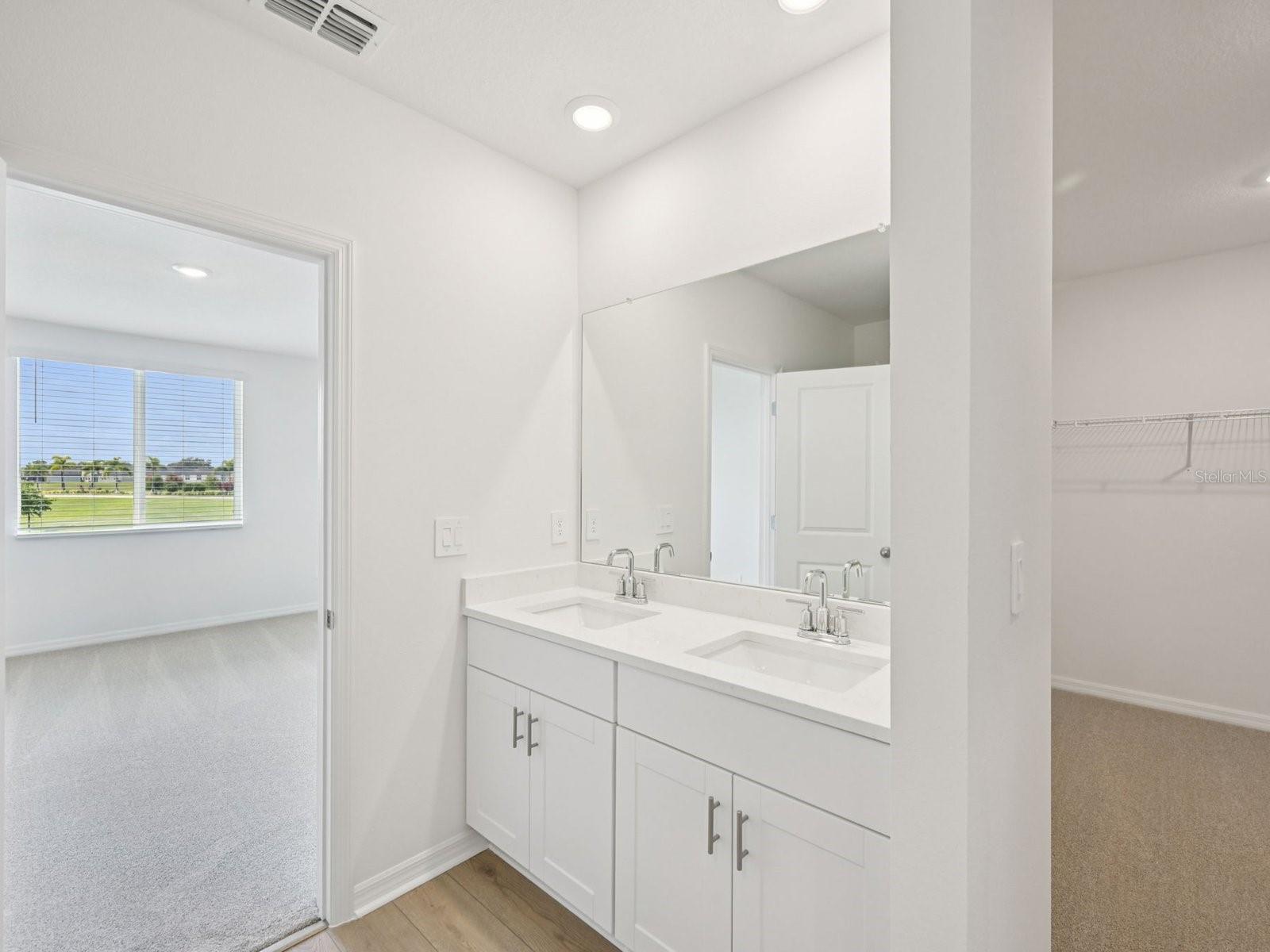 Image 15 of 34 For 13805 Richland Gulf Circle