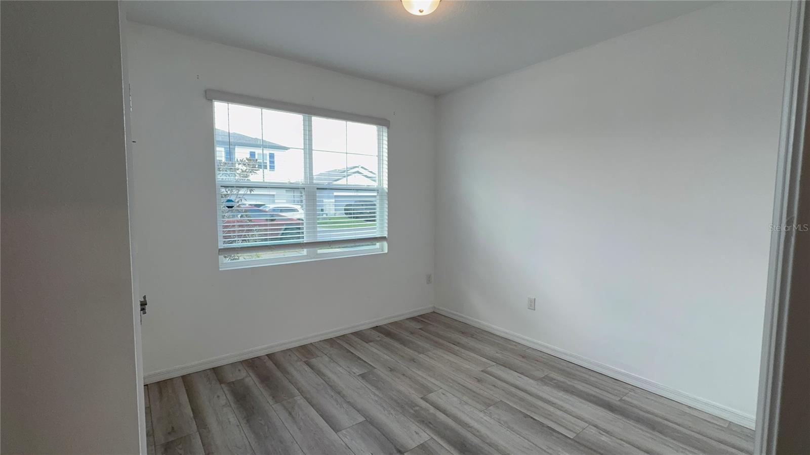 Image 31 of 52 For 2816 Neverland Drive