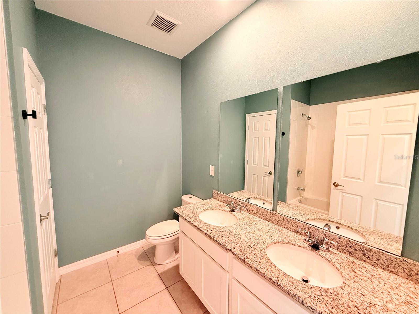 Image 32 of 52 For 2816 Neverland Drive