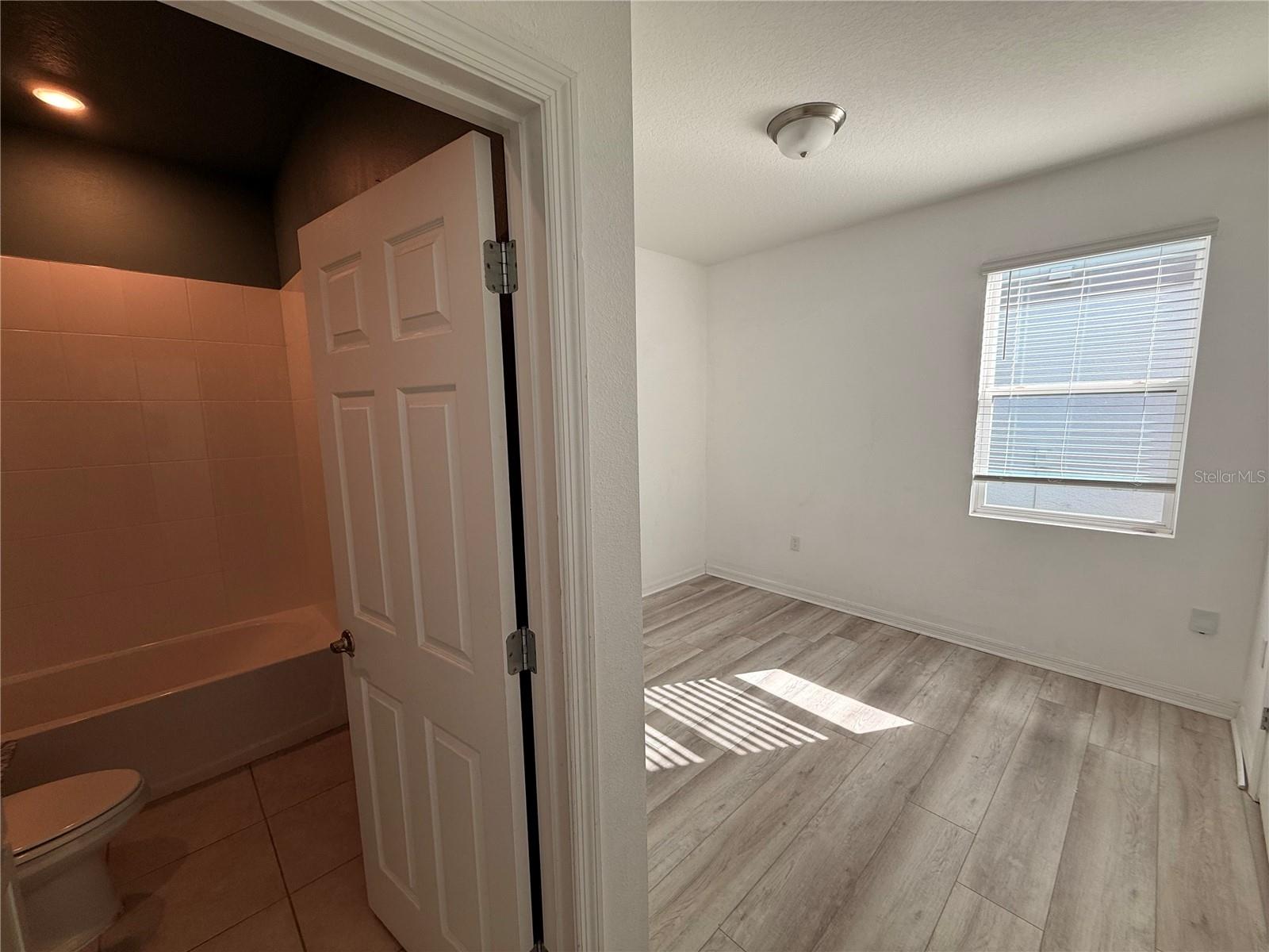 Image 43 of 52 For 2816 Neverland Drive