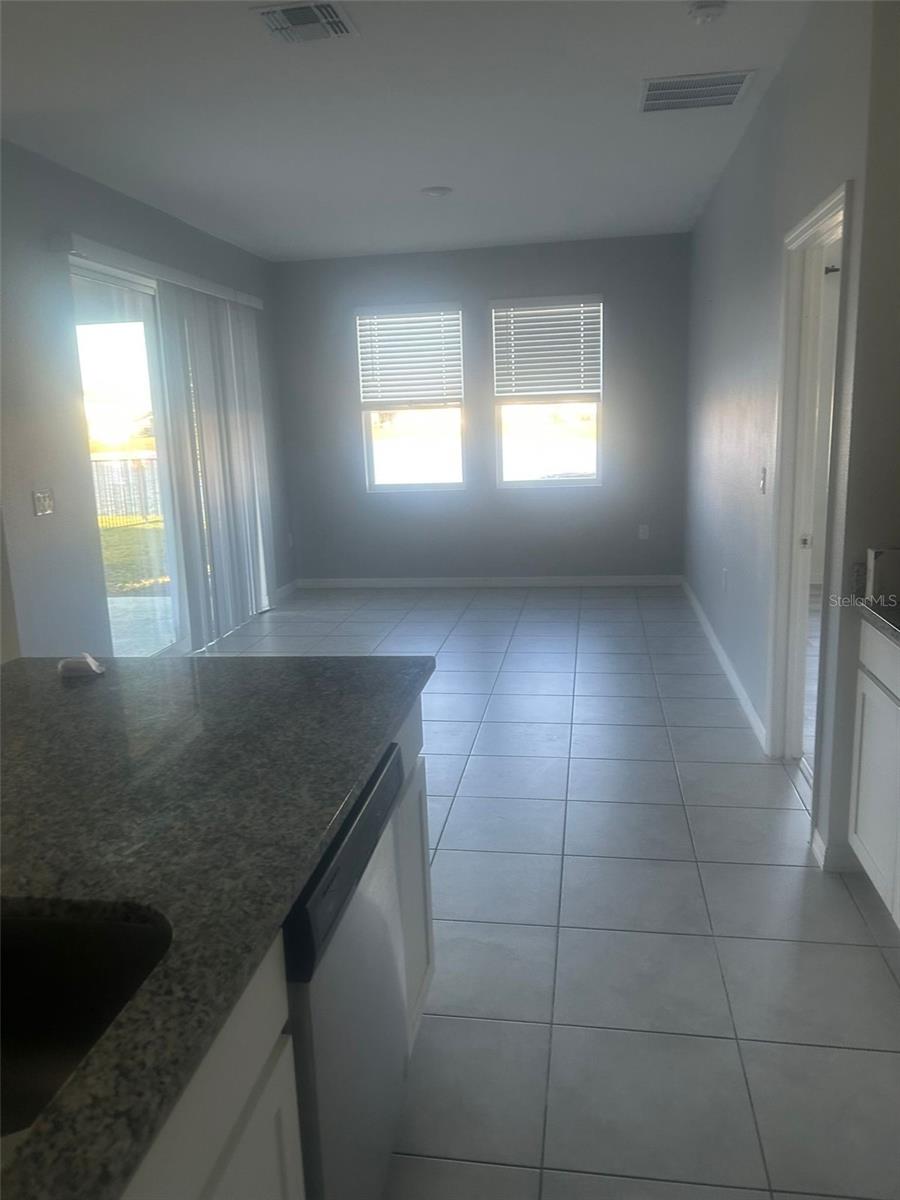 Image 5 of 15 For 2816 Neverland Drive