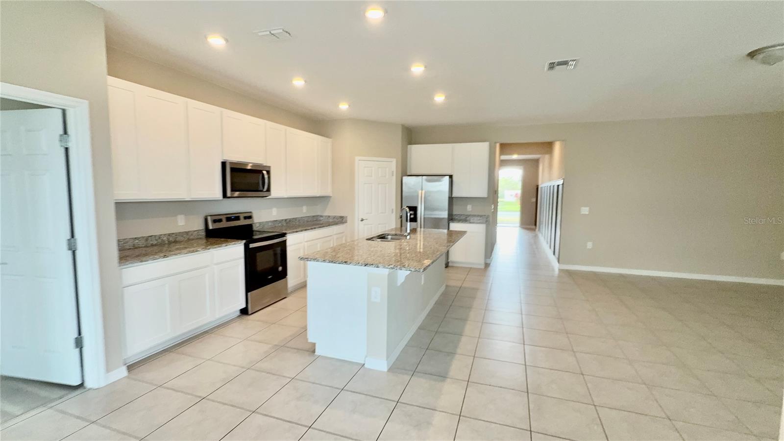 Image 51 of 52 For 2816 Neverland Drive