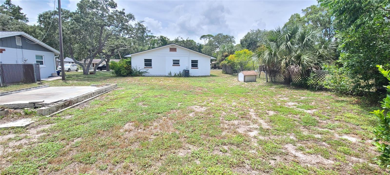 Image 21 of 39 For 5508 Lancewood Circle