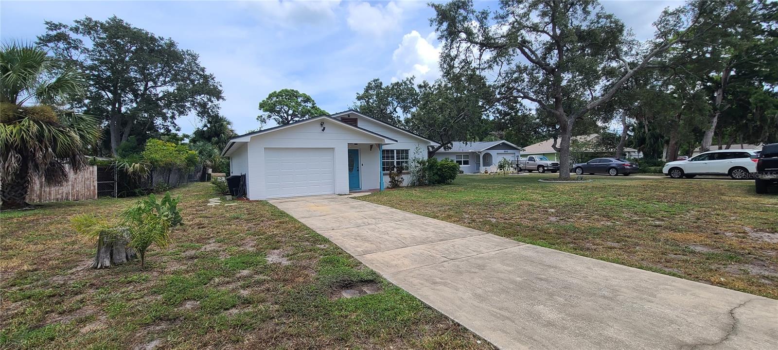 Image 31 of 39 For 5508 Lancewood Circle