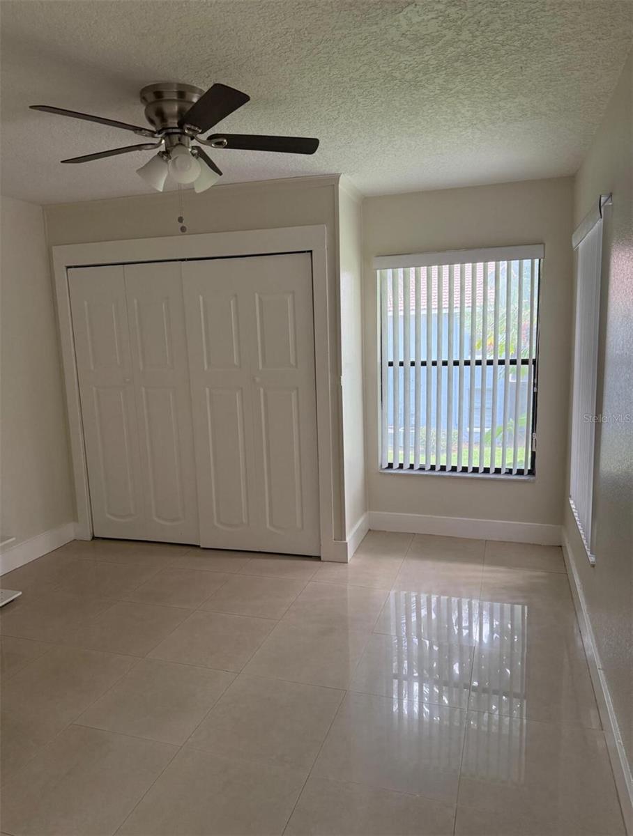 Image 9 of 20 For 4701 Capri Place 185