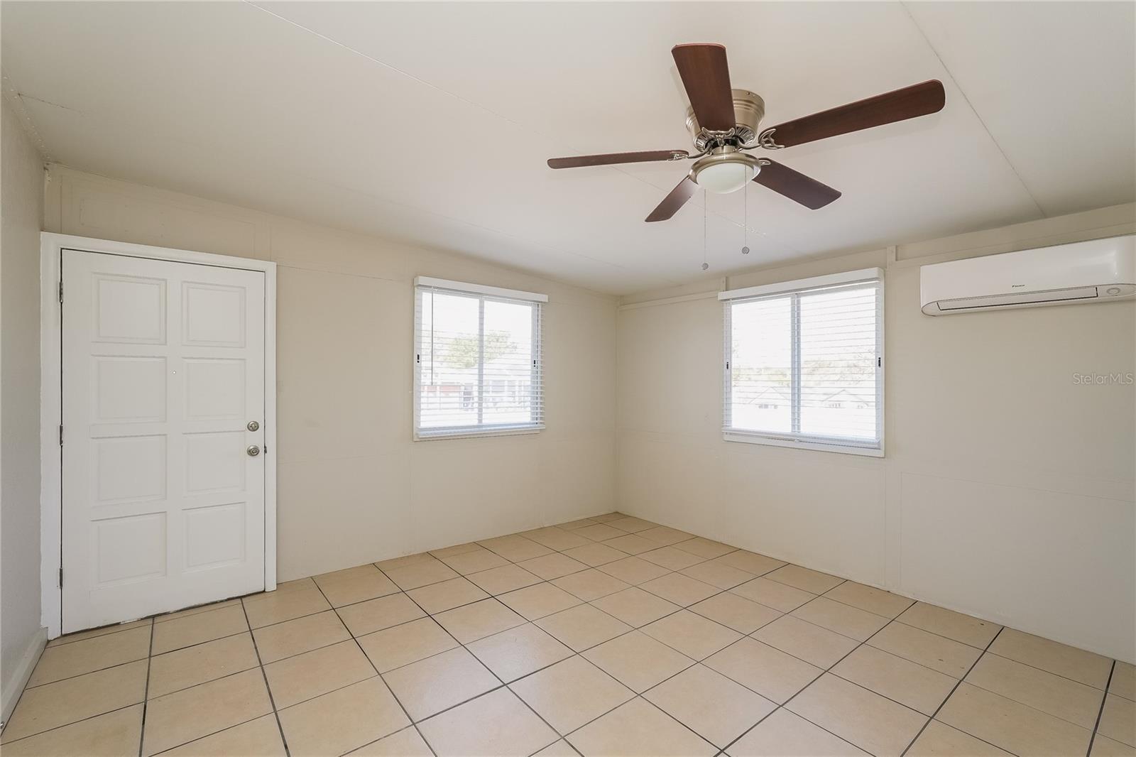Image 13 of 16 For 12165 Rockford Street