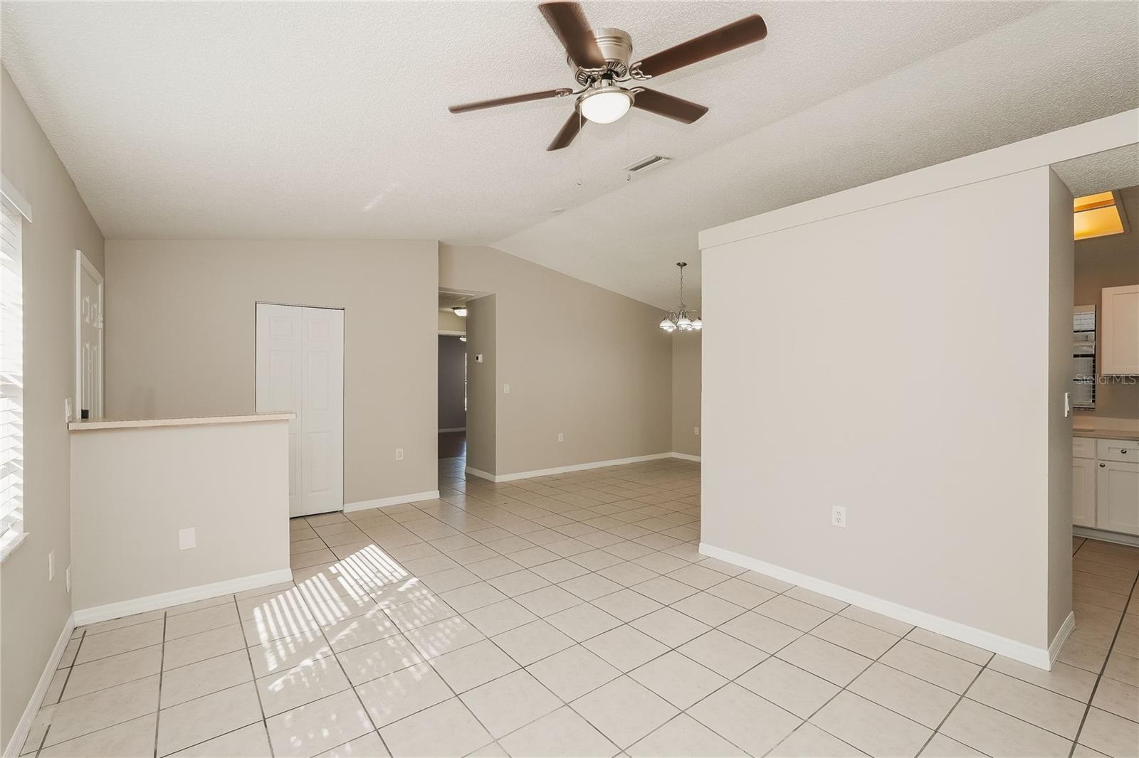 Image 5 of 16 For 12165 Rockford Street