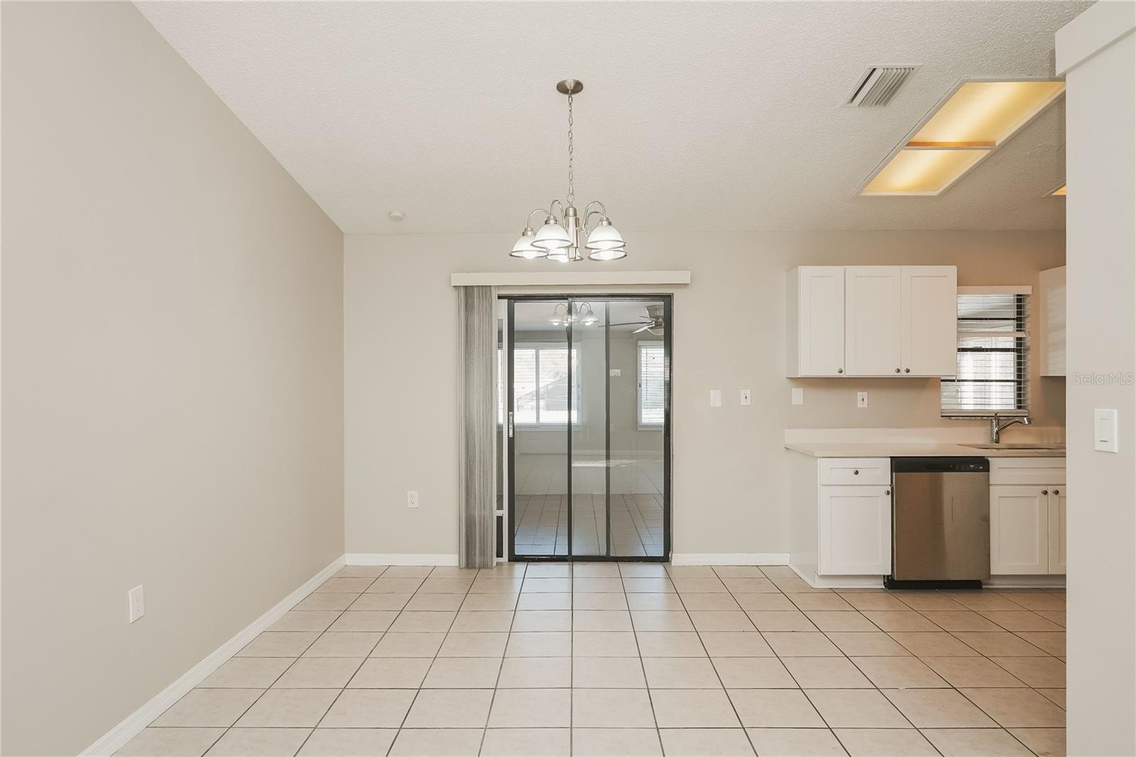 Image 6 of 16 For 12165 Rockford Street