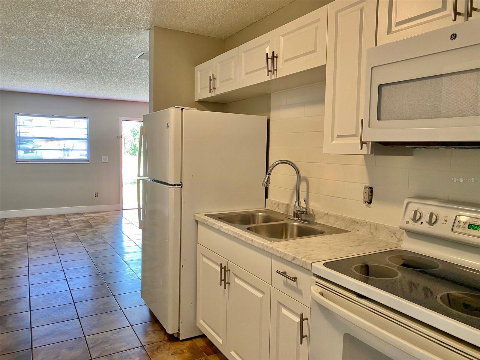Image 4 of 14 For 127 Bulova Drive