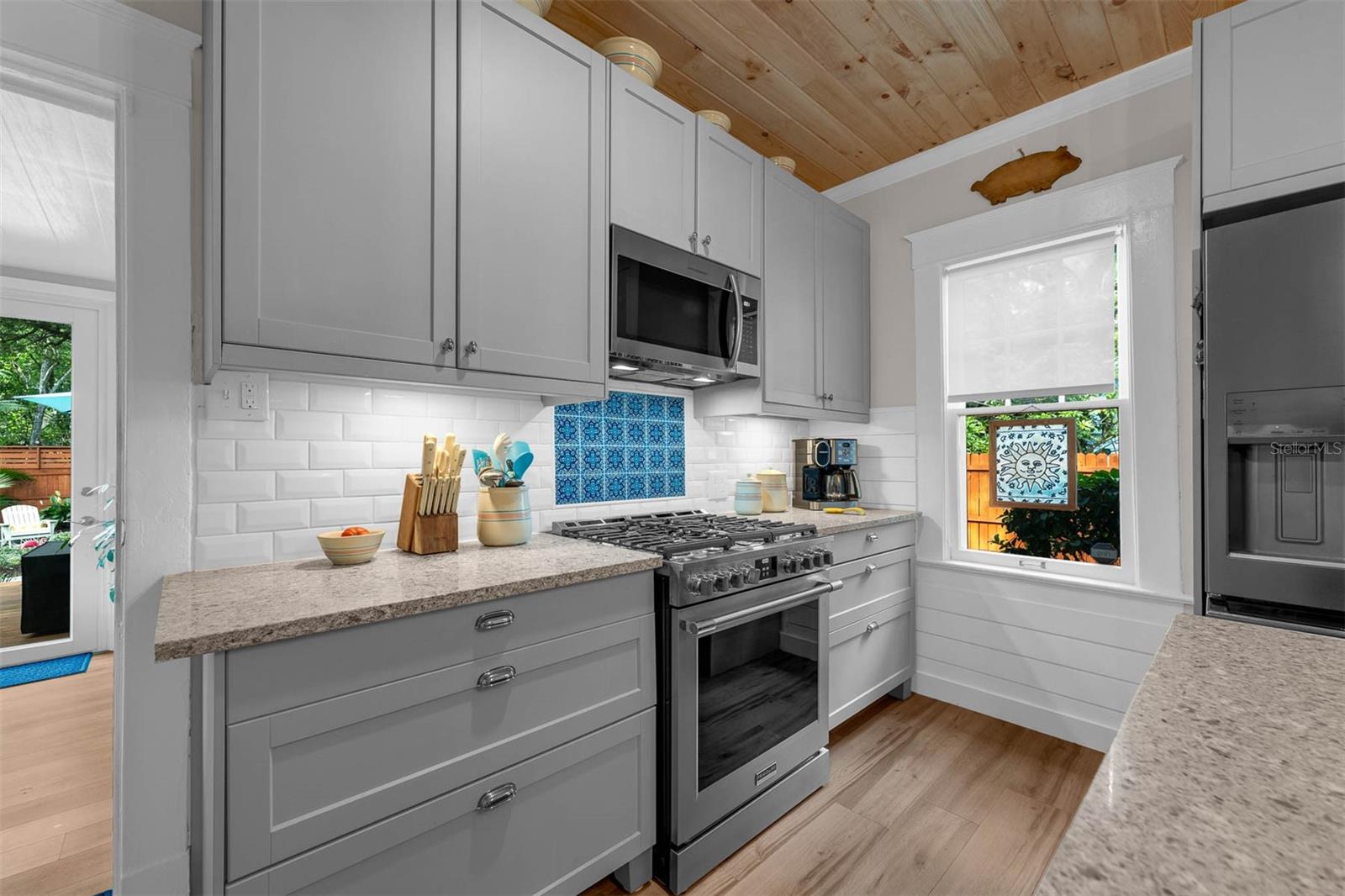 Image 13 of 41 For 714 Palmer Street