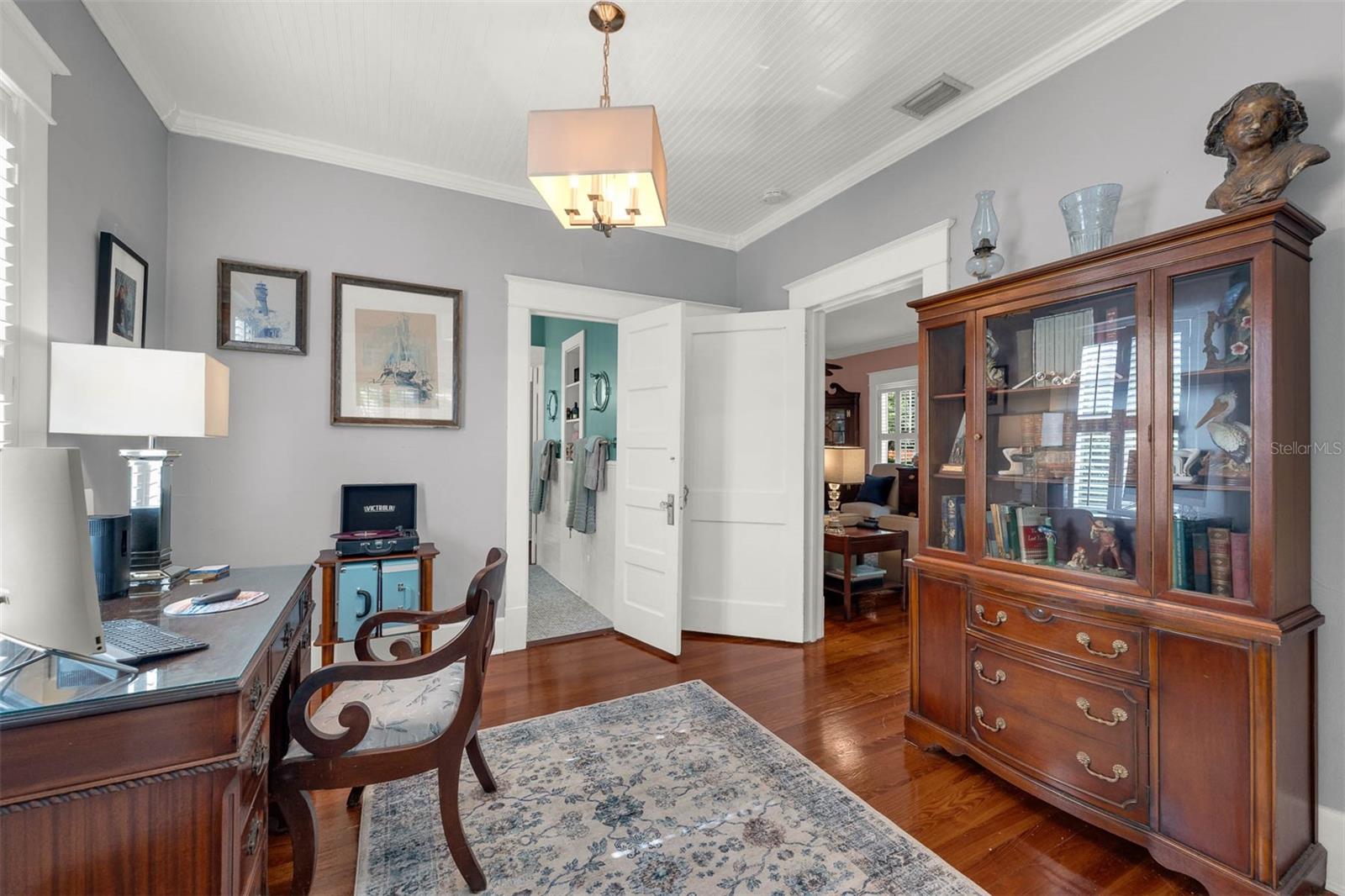 Image 23 of 41 For 714 Palmer Street
