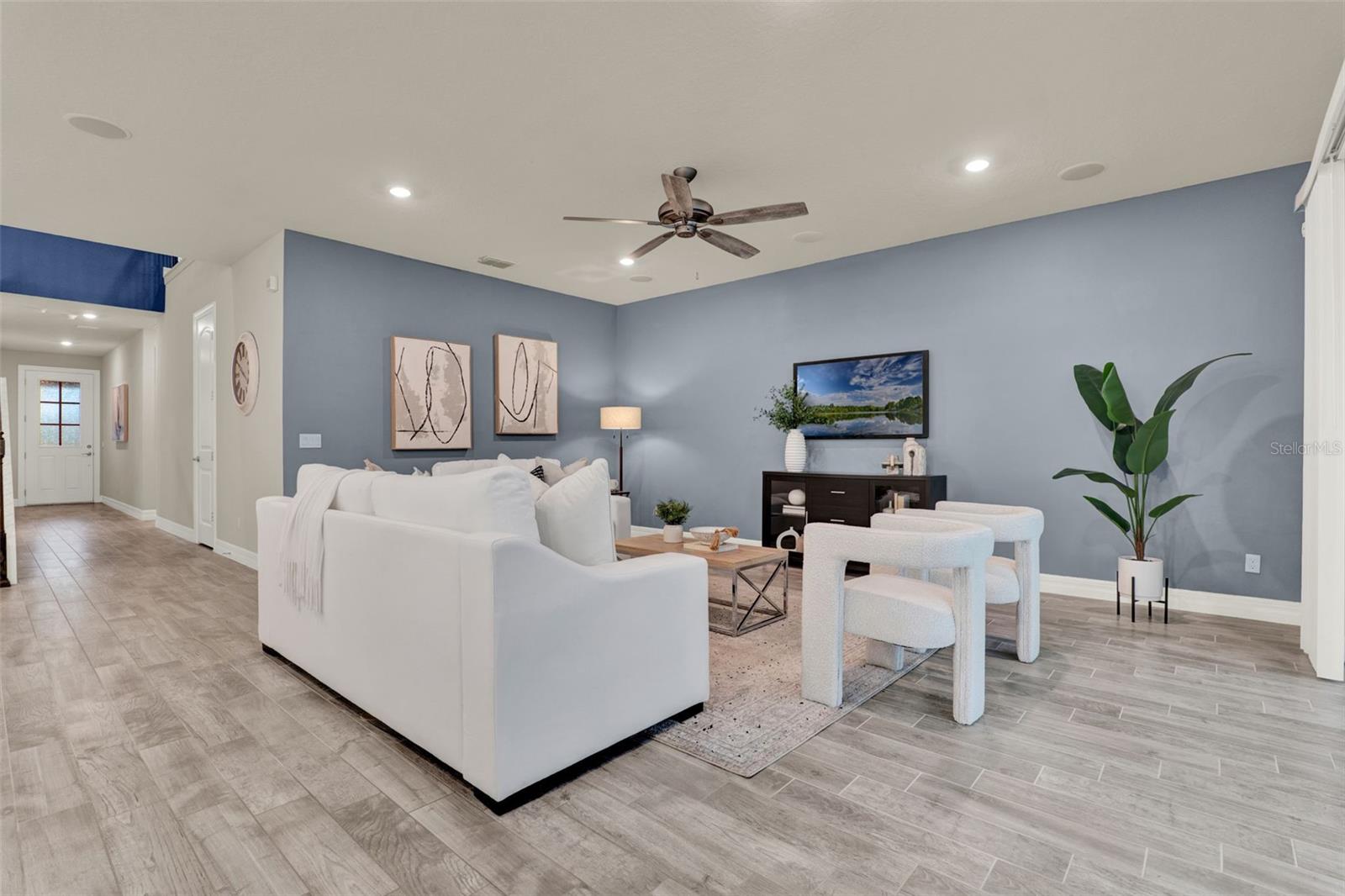Image 23 of 75 For 2820 Matera Drive