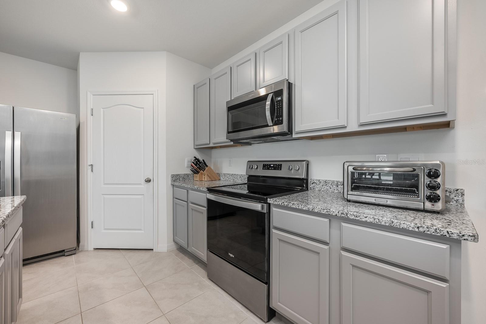 Image 4 of 26 For 2033 Apalachicola Lane