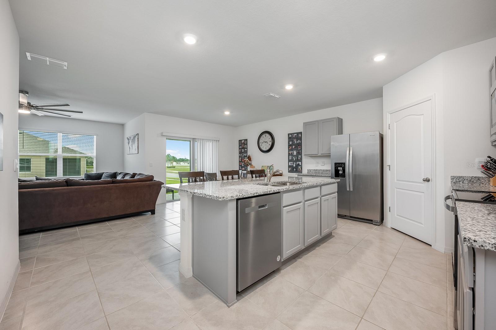 Image 7 of 26 For 2033 Apalachicola Lane