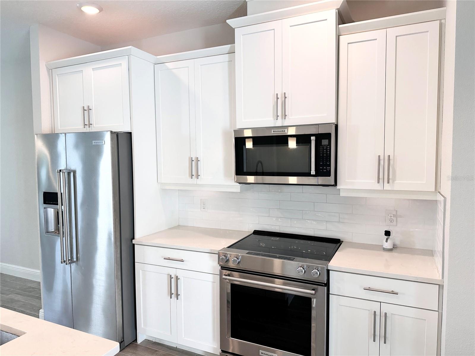 Image 4 of 33 For 7121 Carrickbend Lane