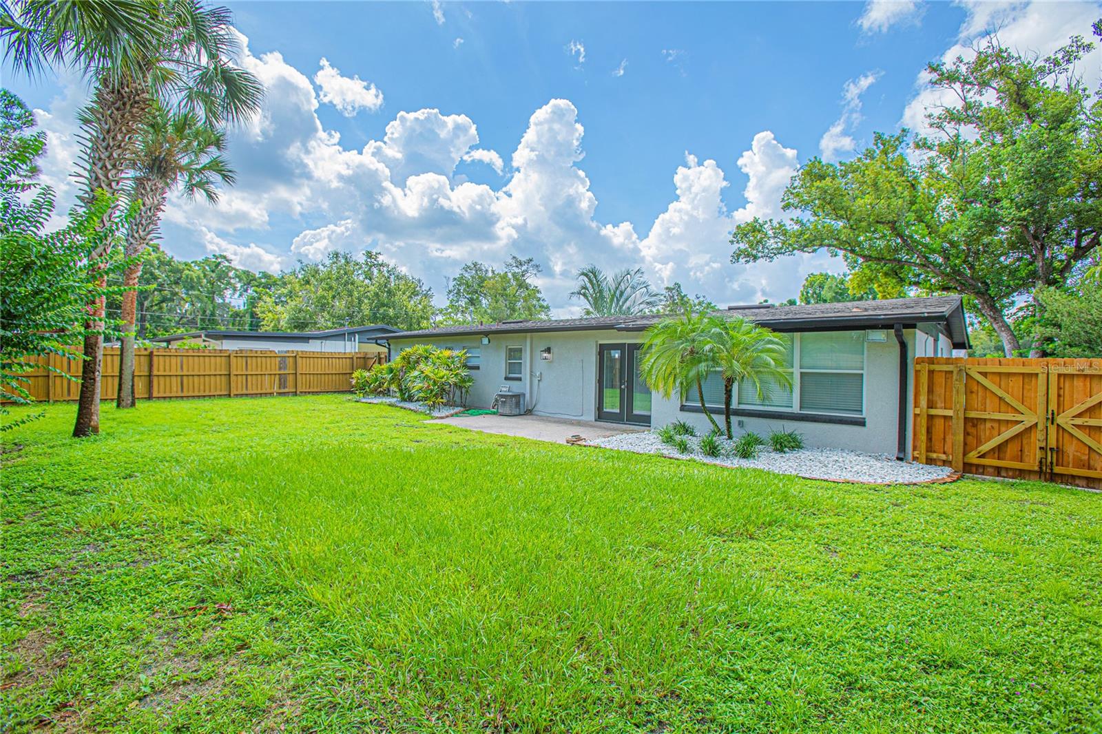 Image 27 of 34 For 1955 Bering Avenue
