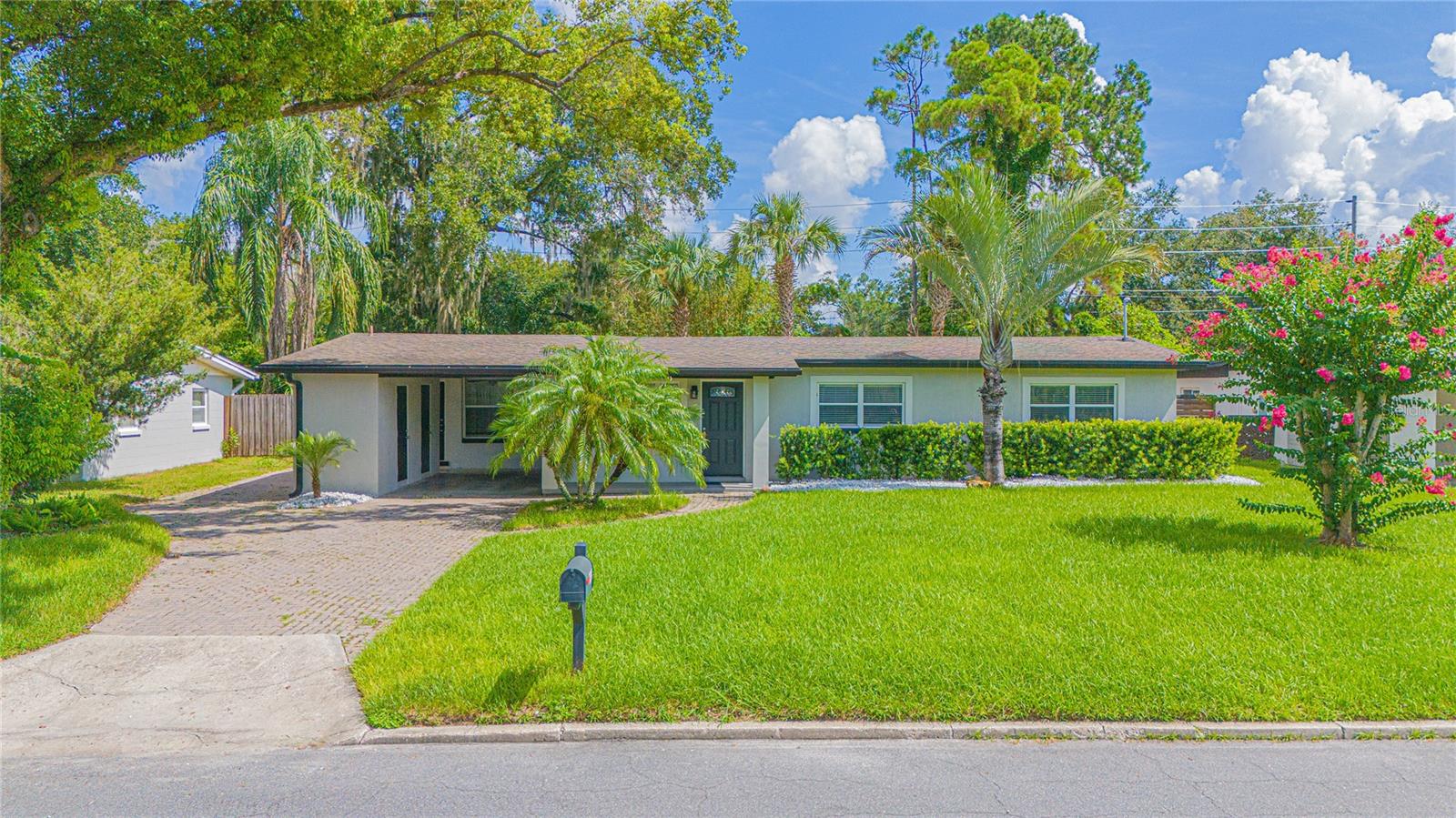 Image 3 of 34 For 1955 Bering Avenue