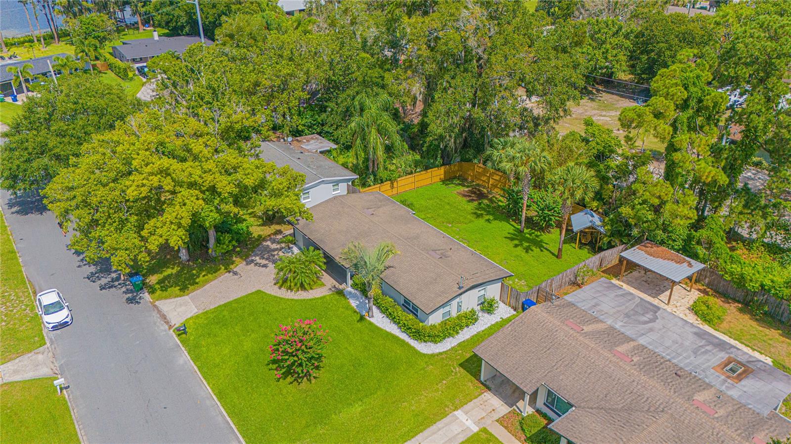 Image 9 of 34 For 1955 Bering Avenue