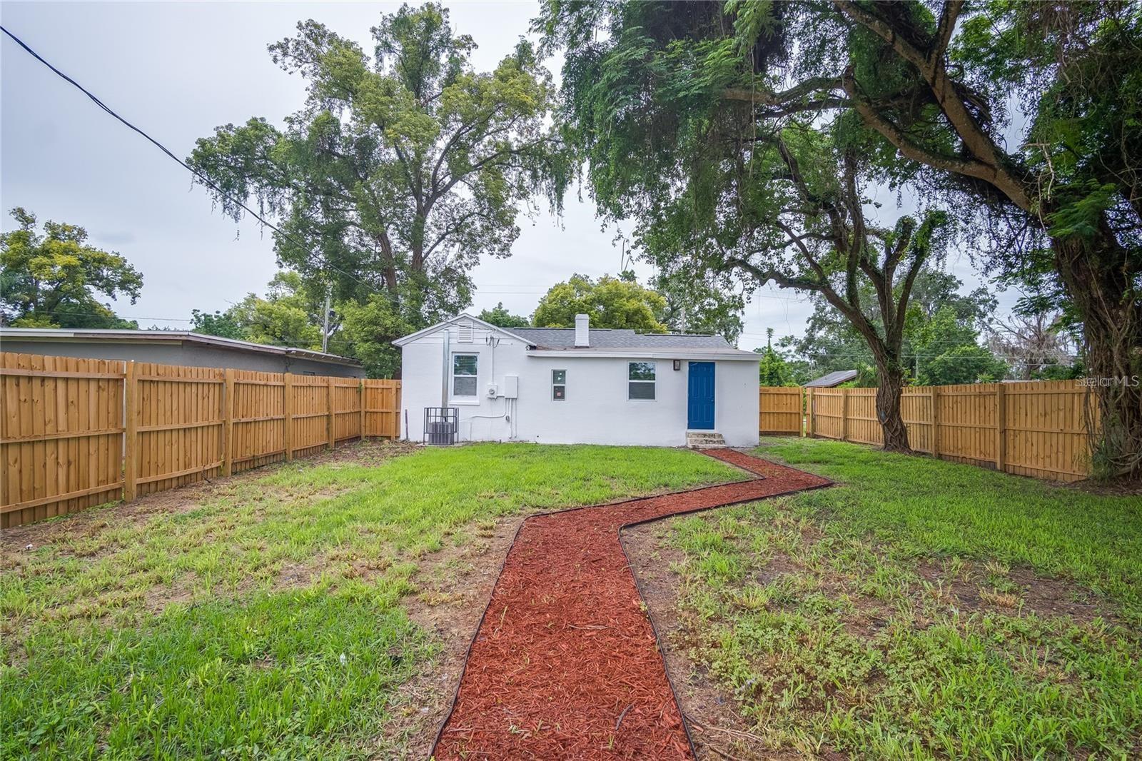Image 19 of 21 For 1519 20th Street