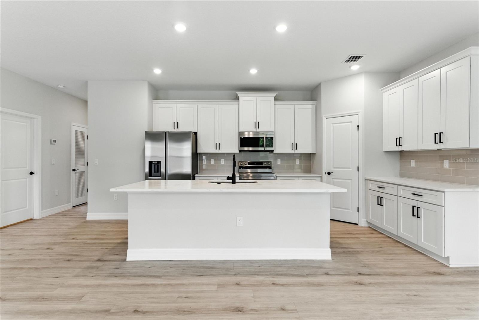 Image 10 of 40 For 13822 Sw 42nd Court Road