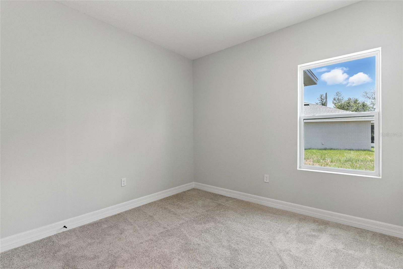 Image 17 of 40 For 13822 Sw 42nd Court Road